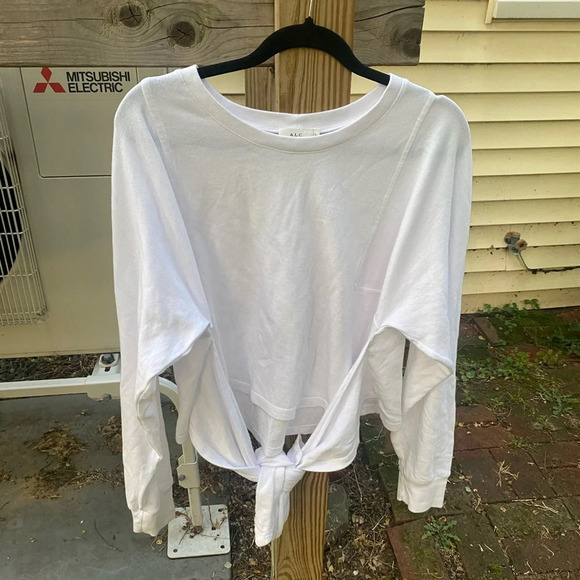 A.L.C. Front Tie White Cropped Sweater Size Large - Picture 1 of 6